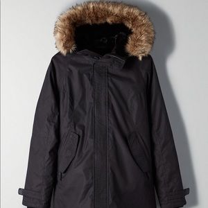 TNA summit parka